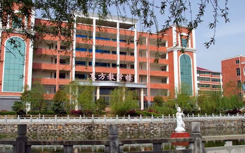 2024考生參考：2023南昌理工學(xué)院市場營銷專業(yè)在河北招生錄取分?jǐn)?shù)及錄取位次