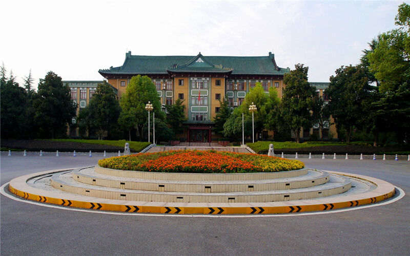 多少分可以上武漢體育學院？武漢體育學院2022年在浙江各招生專業(yè)錄取分數(shù)匯總