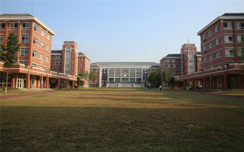 河南建筑職業(yè)技術學院建筑動畫技術專業(yè)在河南招生錄取分數(shù)(理科)：359分