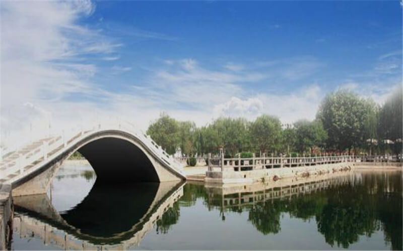鄭州職業(yè)技術學院軟件技術專業(yè)錄取分數(shù)線【河北高考歷史類】