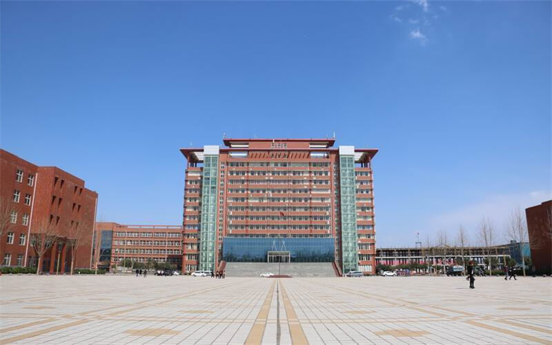2023年洛陽科技職業(yè)學(xué)院在河南招生專業(yè)有哪些？學(xué)費(fèi)是多少？