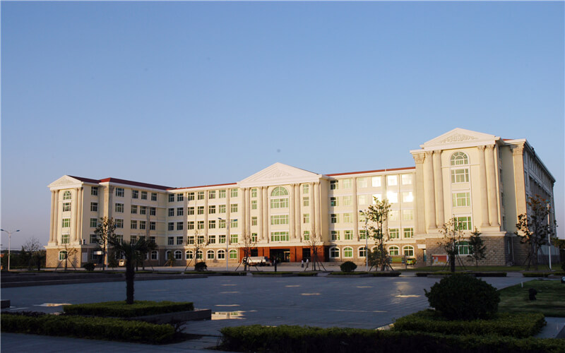 河南牧業(yè)經(jīng)濟(jì)學(xué)院金融學(xué)專業(yè)錄取分?jǐn)?shù)線【河北高考物理類】