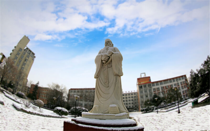 【2023高考參考】漯河醫(yī)學高等?？茖W校2022年湖南招生專業(yè)及招生計劃一覽表