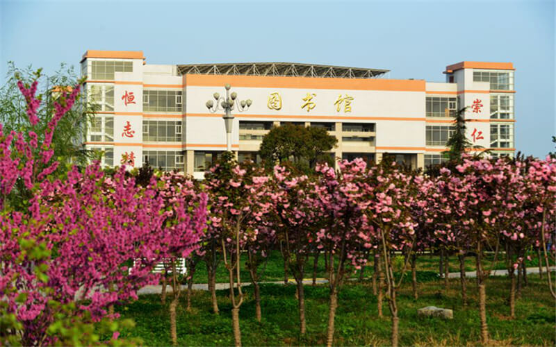 【2023高考參考】南陽(yáng)醫(yī)學(xué)高等?？茖W(xué)校2022年陜西招生專業(yè)及招生計(jì)劃一覽表