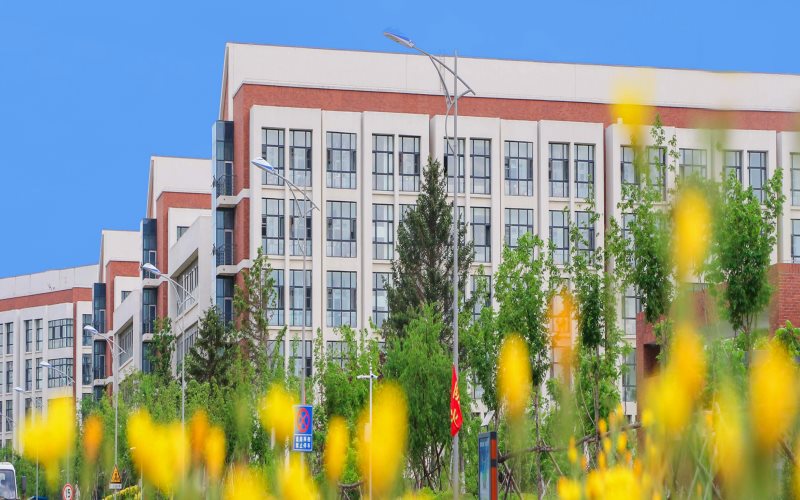 2023年遼寧考生多少分可以上吉林工商學(xué)院國際經(jīng)濟(jì)與貿(mào)易專業(yè)？