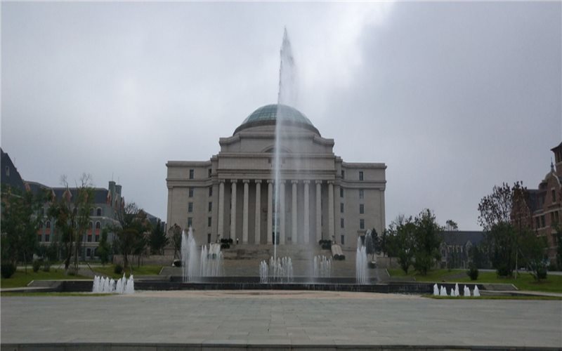 【2023高考參考】長春建筑學院2022年黑龍江招生專業(yè)及招生計劃一覽表