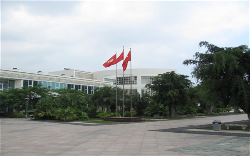 2024年三亞航空旅游職業(yè)學院航海技術專業(yè)在山東錄取分數(shù)線參考