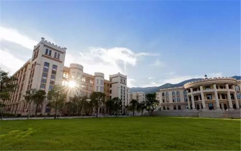 2023年廣東工商職業(yè)技術(shù)大學(xué)在青海招生專業(yè)及招生人數(shù)匯總