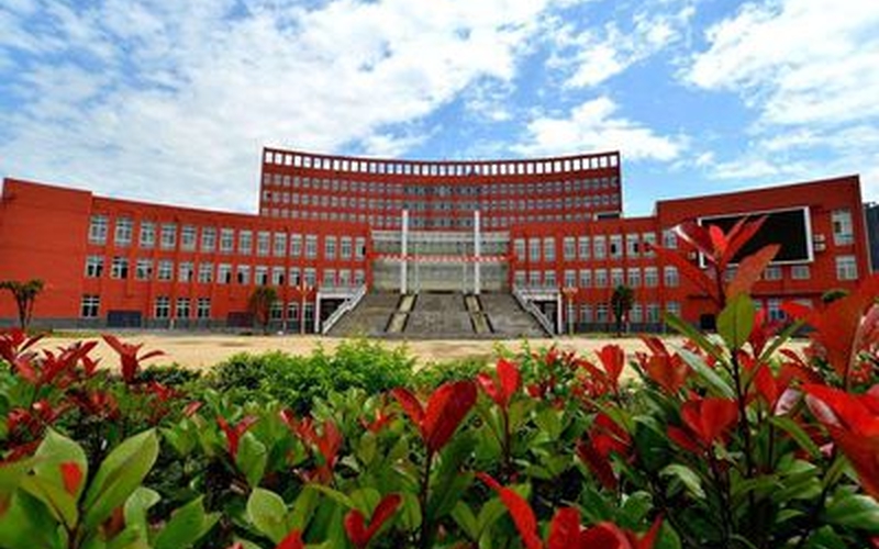 【2023高考參考】隴南師范高等專科學(xué)校2022年新疆招生專業(yè)及招生計(jì)劃一覽表