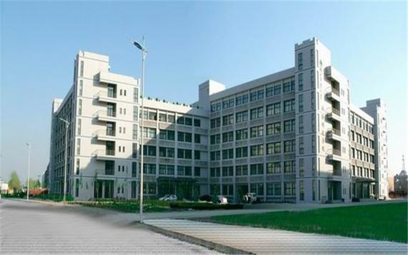 河北農(nóng)業(yè)大學(xué)現(xiàn)代科技學(xué)院國(guó)際經(jīng)濟(jì)與貿(mào)易專(zhuān)業(yè)在河北招生錄取分?jǐn)?shù)(物理類(lèi))：461分