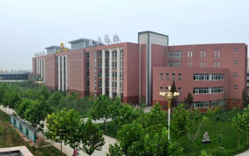 滄州職業(yè)技術(shù)學(xué)院大數(shù)據(jù)與會(huì)計(jì)（在渤海校區(qū)就讀）專業(yè)在河北招生錄取分?jǐn)?shù)(歷史類)：373分