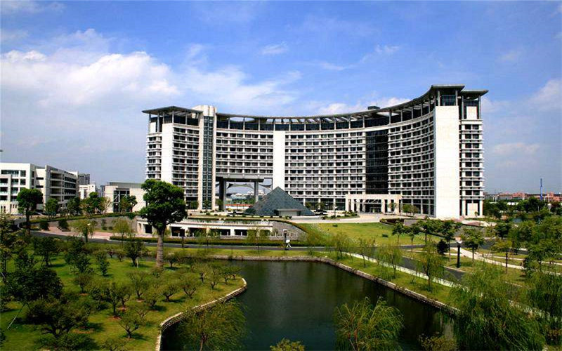 浙江工商大學(xué)新聞傳播學(xué)類專業(yè)錄取分?jǐn)?shù)線【河北高考?xì)v史類】