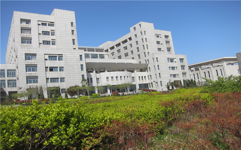 2023年河南大學(xué)在內(nèi)蒙古招生專業(yè)有哪些？學(xué)費(fèi)是多少？
