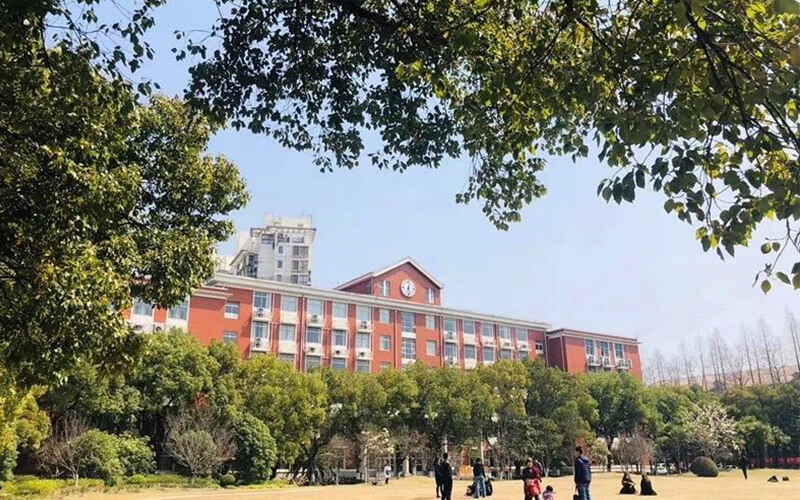 【2023高考參考】上海大學(xué)2022年新疆招生專業(yè)及招生計(jì)劃一覽表