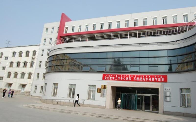 包頭師范學(xué)院漢語言文學(xué)專業(yè)在河北招生錄取分?jǐn)?shù)(歷史類)：528分