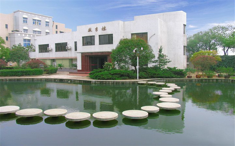 2024考生參考：2023保險(xiǎn)職業(yè)學(xué)院護(hù)理專業(yè)在浙江招生錄取分?jǐn)?shù)及錄取位次