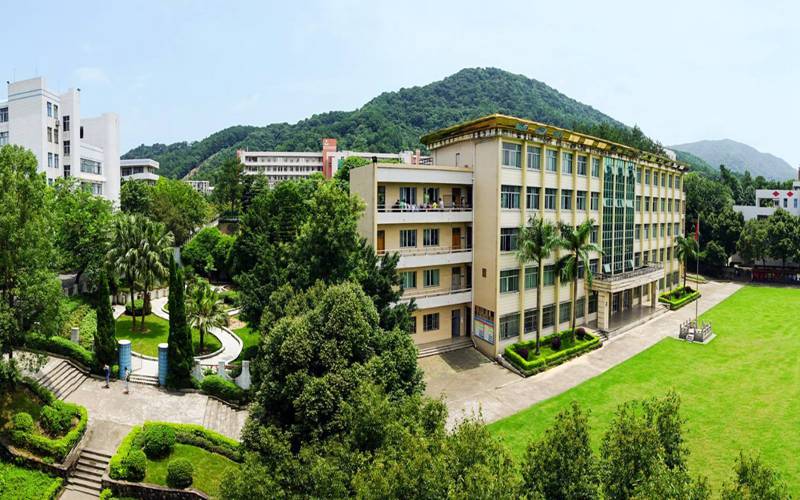 【2023高考參考】廣東松山職業(yè)技術(shù)學(xué)院2022年廣東招生專業(yè)及招生計(jì)劃一覽表