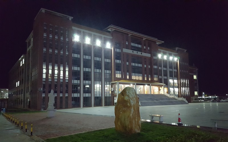 【2023高考參考】廣州珠江職業(yè)技術(shù)學(xué)院2022年云南招生專業(yè)及招生計(jì)劃一覽表
