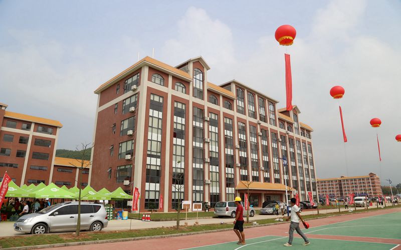 廣州珠江職業(yè)技術(shù)學(xué)院空中乘務(wù)專業(yè)錄取分數(shù)線【黑龍江高考理科】