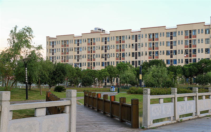 2023年山東考生多少分可以上江西制造職業(yè)技術(shù)學(xué)院模具設(shè)計(jì)與制造專(zhuān)業(yè)？