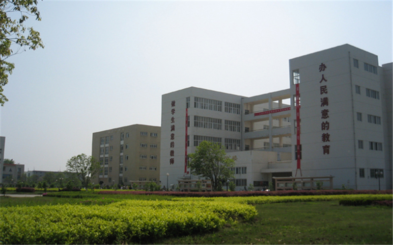 2023年南昌大學共青學院在河北錄取批次及錄取分數(shù)參考