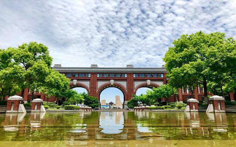 【2023高考參考】華東政法大學2022年江蘇招生專業(yè)及招生計劃一覽表