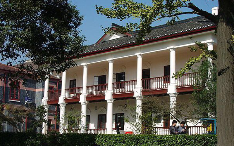 山東綜合考生排多少名可以上華東政法大學(xué)法學(xué)（卓越刑事法律人才實驗班）專業(yè)?