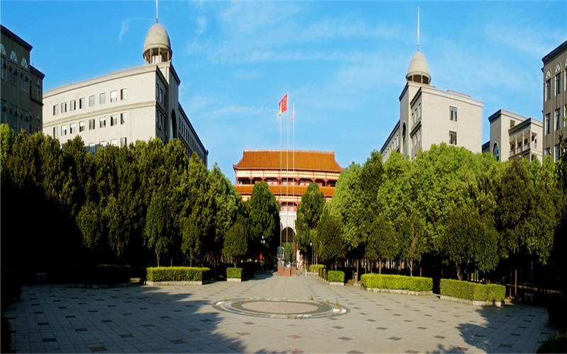 長(zhǎng)沙醫(yī)學(xué)院中醫(yī)學(xué)專業(yè)在重慶招生錄取分?jǐn)?shù)(歷史類)：479分