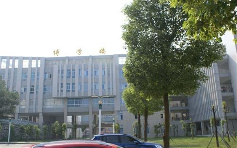 2023年湖南醫(yī)藥學(xué)院在河北招生專業(yè)及招生人數(shù)匯總(2024考生參考)
