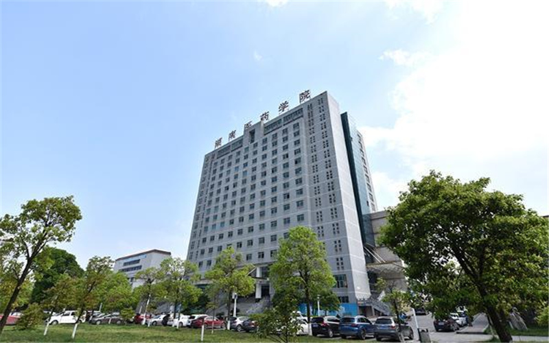 2023年湖南醫(yī)藥學(xué)院在山西招生專業(yè)及招生人數(shù)匯總