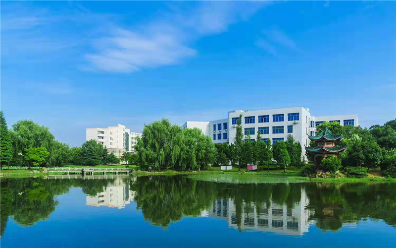 浙江綜合考生排多少名可以上湖南農(nóng)業(yè)大學(xué)英語專業(yè)?