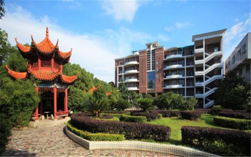 【2023高考參考】湖南科技職業(yè)學(xué)院2022年海南招生專業(yè)及招生計(jì)劃一覽表