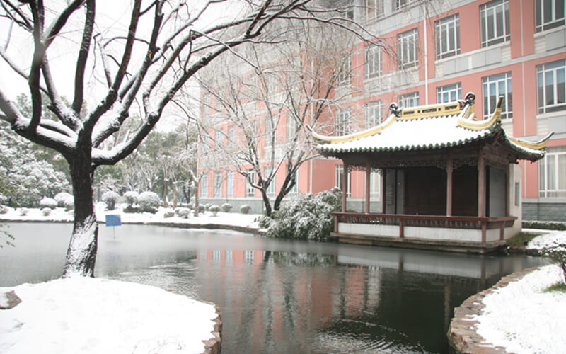 【2023高考參考】上海體育學(xué)院2022年廣西招生專業(yè)及招生計劃一覽表