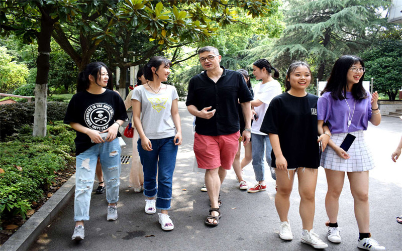 【2023高考參考】長沙環(huán)境保護職業(yè)技術(shù)學(xué)院2022年青海招生專業(yè)及招生計劃一覽表