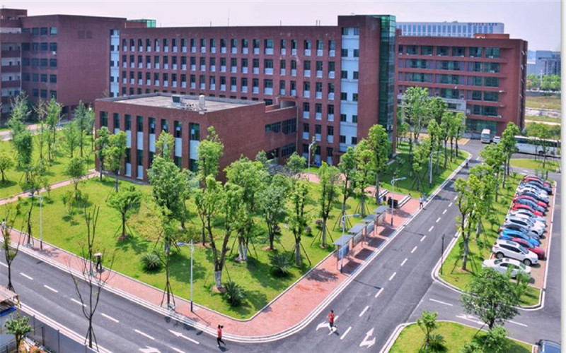 多少分可以上湖南勞動人事職業(yè)學(xué)院？湖南勞動人事職業(yè)學(xué)院2022年在廣西各招生專業(yè)錄取分數(shù)匯總