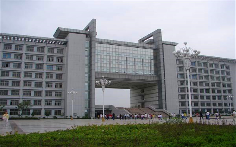 2023年山東考生多少分可以上阜陽師范大學電子信息科學與技術專業(yè)？