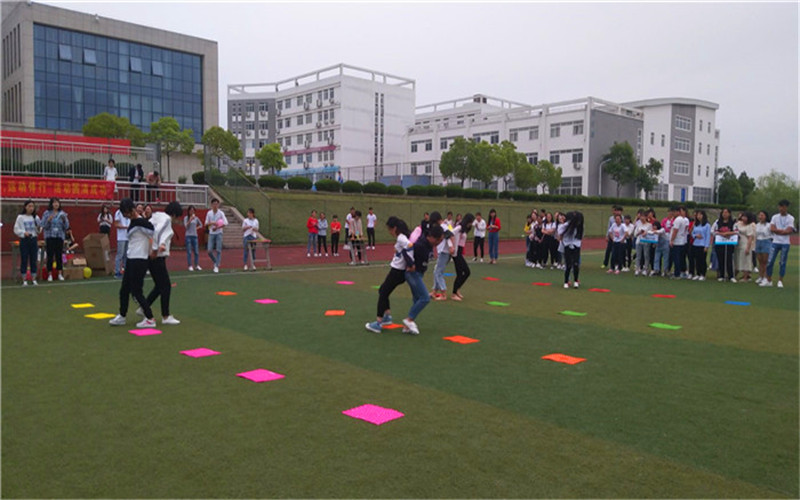 徽商職業(yè)學(xué)院大數(shù)據(jù)與會(huì)計(jì)專業(yè)（一 ）錄取分?jǐn)?shù)線【四川高考文科】