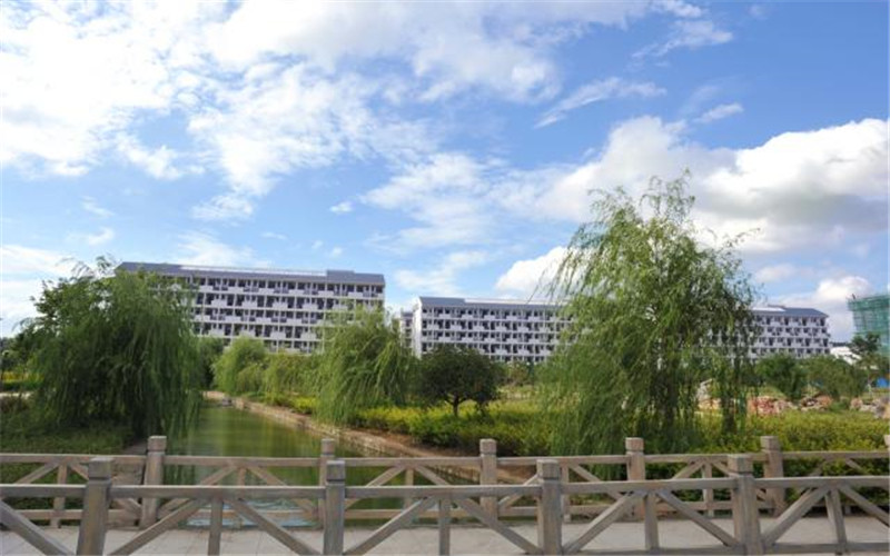 2023年廣西水利電力職業(yè)技術(shù)學(xué)院在廣西招生專業(yè)有哪些？學(xué)費是多少？