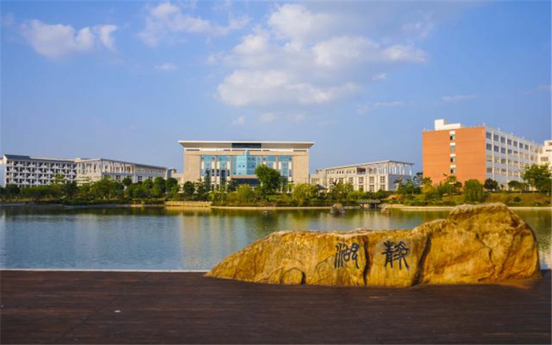 2023年廣西水利電力職業(yè)技術(shù)學(xué)院在云南招生專業(yè)有哪些？學(xué)費(fèi)是多少？