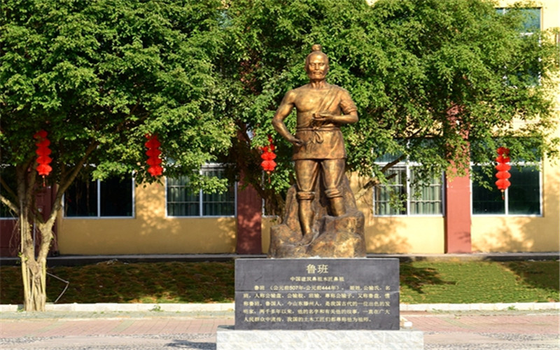 【2023高考參考】廣西工程職業(yè)學院2022年青海招生專業(yè)及招生計劃一覽表