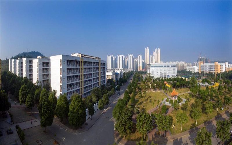 【2023高考參考】廣西民族師范學(xué)院2022年四川招生專業(yè)及招生計(jì)劃一覽表