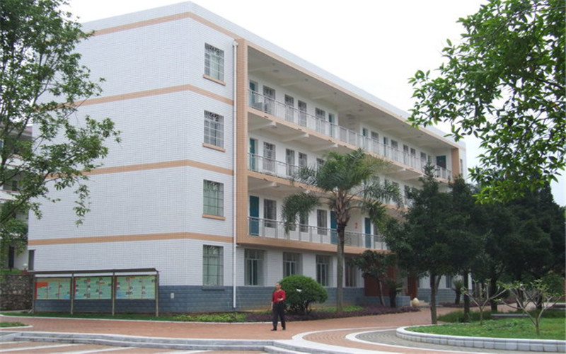 【2023高考參考】廣西生態(tài)工程職業(yè)技術(shù)學(xué)院2022年海南招生專業(yè)及招生計劃一覽表
