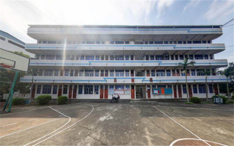 河北歷史類考生排多少名可以上百色職業(yè)學(xué)院嬰幼兒托育服務(wù)與管理專業(yè)?