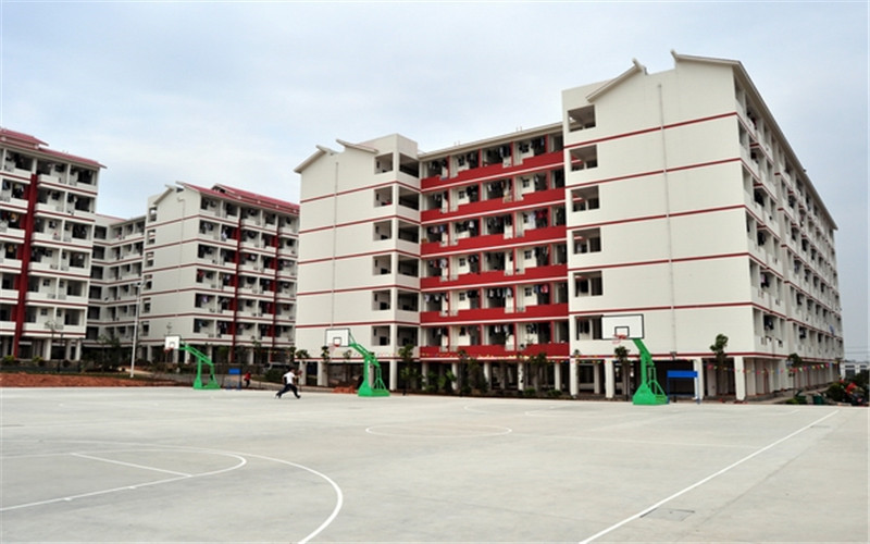 【2023高考參考】廣西中醫(yī)藥大學(xué)賽恩斯新醫(yī)藥學(xué)院2022年湖北招生專業(yè)及招生計劃一覽表