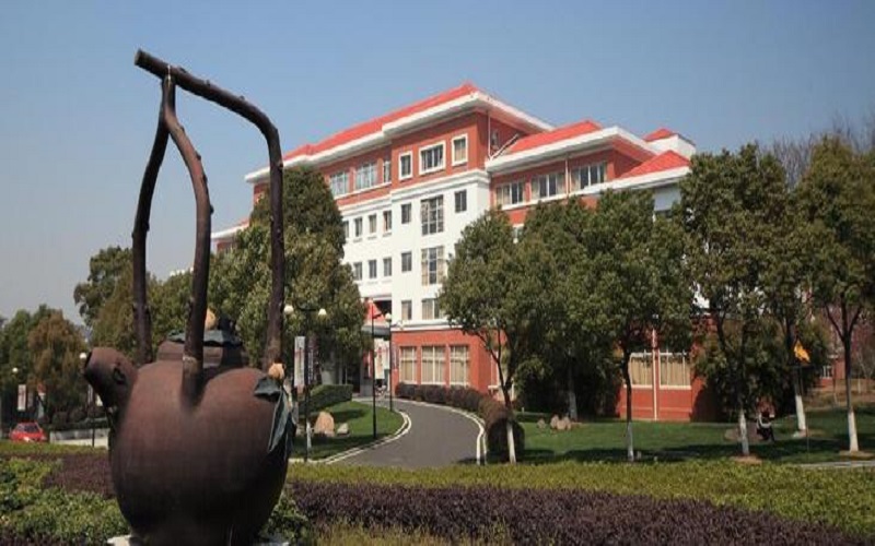 2024年無(wú)錫工藝職業(yè)技術(shù)學(xué)院電線(xiàn)電纜制造技術(shù)專(zhuān)業(yè)在浙江錄取分?jǐn)?shù)線(xiàn)參考