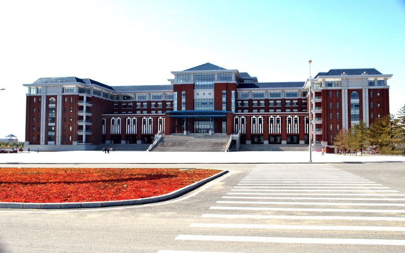 2023年內(nèi)蒙古考生多少分可以上呼和浩特職業(yè)學(xué)院環(huán)境監(jiān)測技術(shù)專業(yè)？