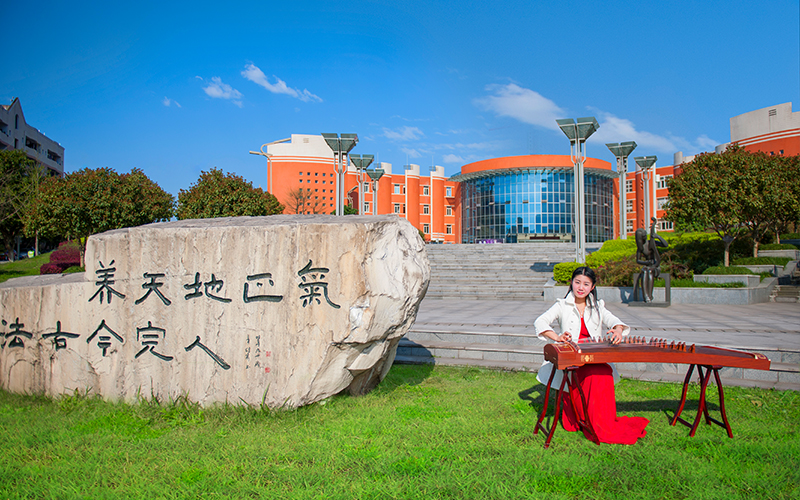 2023年山東考生多少分可以上四川文理學(xué)院數(shù)學(xué)與應(yīng)用數(shù)學(xué)（師范類）專業(yè)？