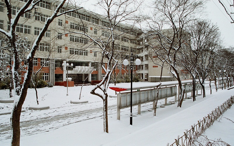重慶物理類考生排多少名可以上安徽農(nóng)業(yè)大學(xué)工商管理類專業(yè)?