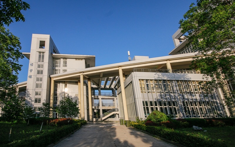 2024年河北高考物理類多少分能上安徽電子信息職業(yè)技術學院？【各專業(yè)分數參考匯總】