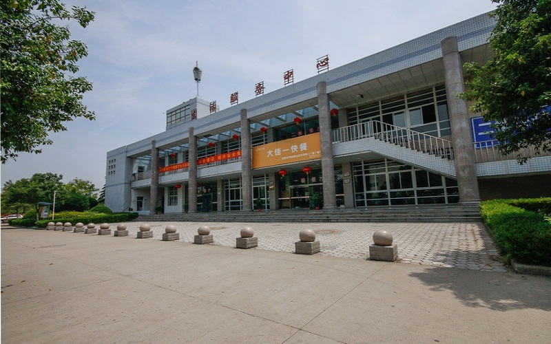 【2023高考參考】安徽電子信息職業(yè)技術(shù)學(xué)院2022年廣西招生專業(yè)及招生計(jì)劃一覽表